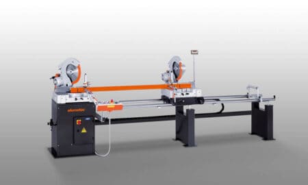 Alumiiniumisaag sobib tootmisse automaatsaag hoiab rütmi kahepealine saag tagab täpsed nurgad ja profiili lõikamine on kiire ning usaldusväärne