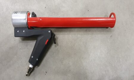 Silokoonipüstol on usaldusväärne tihendustööriist mis sobib alumiiniumitöötlus protsessidesse ja kuulub ehitustarvikud hulka pakkudes täpsust ja töökindlust