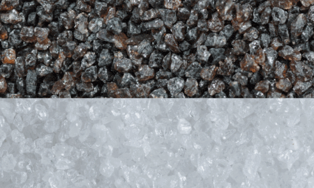 Alumiiniumoksiidid on kulumiskindel haaveldusmaterjal tõhusaks metallpindade puhastus ja sobib ka korduvaks kasutuseks liivapritsitöötlus süsteemides