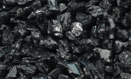 Ränikarbiid on väga kõva abrasiivmaterjal mida kasutatakse töödel nagu haaveldusmaterjal ja liivapritsiseade tagades puhastuse ka kõige karmimates tingimustes